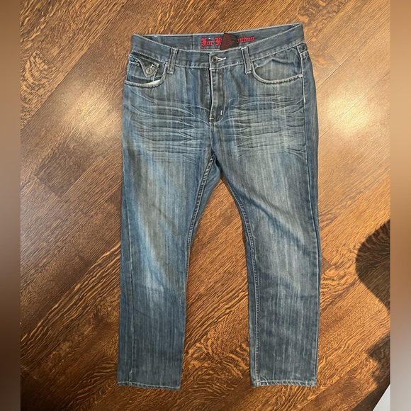 “For him, London” denim - Picture 4 of 5